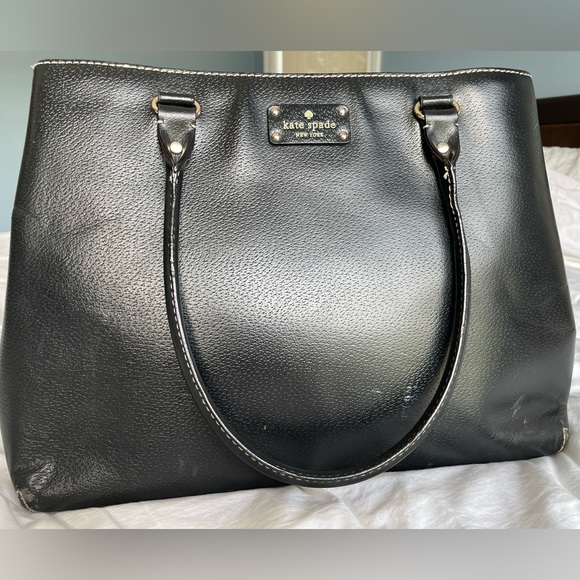 Kate Spade black leather bag. Polka dot interior satin lining - Picture 1 of 6